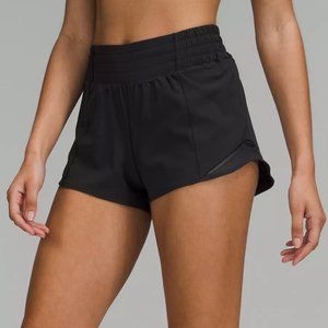 Lululemon Hotty Hot High-Rise Lined Short 2.5"